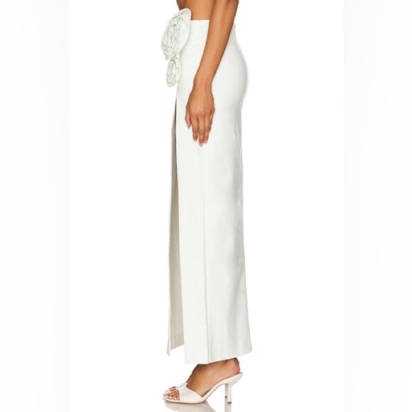 NEW NBD Yalexi Maxi Skirt in Ivory Size M with Matching Bustier Size S - Picture 4 of 16